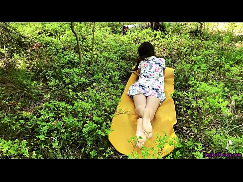 ❤️ Stranger on Tinder Masturbates My Pussy and Fucks Passionately in the woods (En främling på Tinder onanerar min fitta och knullar passionerat i skogen) ❤️❌ Just porr at porn sv.japangaysex.ru
